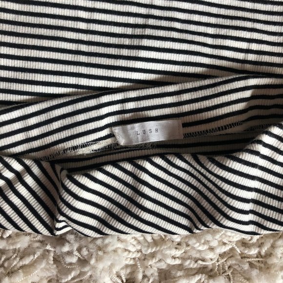 Striped Wrap Bodycon Skirt - Picture 3 of 4